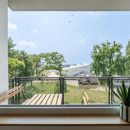 Face Nausicaa , Balcon Vue *